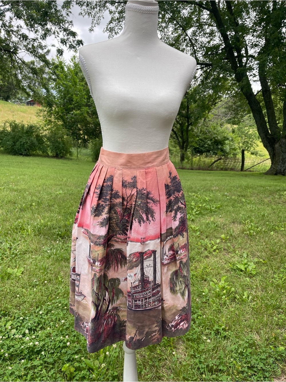 Vintage 1950s Steamboat Novelty Print Pleated Midi Skirt Pink Sunset - Small